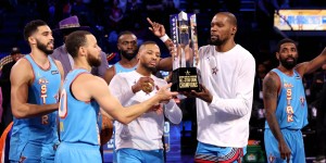 NBA交易截止日：火箭与雄鹿3换1交易方案解析，球员C加盟火箭影响分析